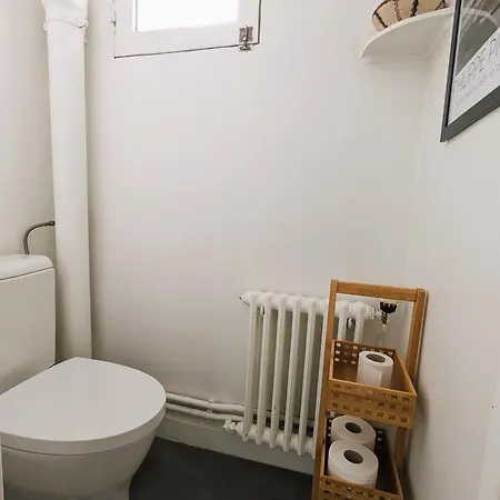 Appartamento Typique Et Confortable - Voltaire Parigi